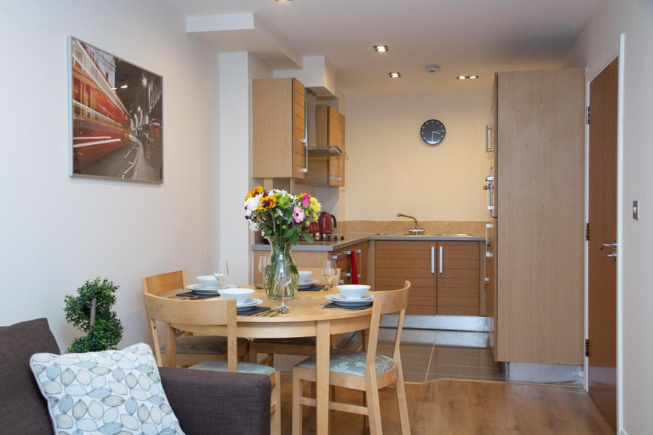 Royal Crossharbour Apartment Londra Esterno foto