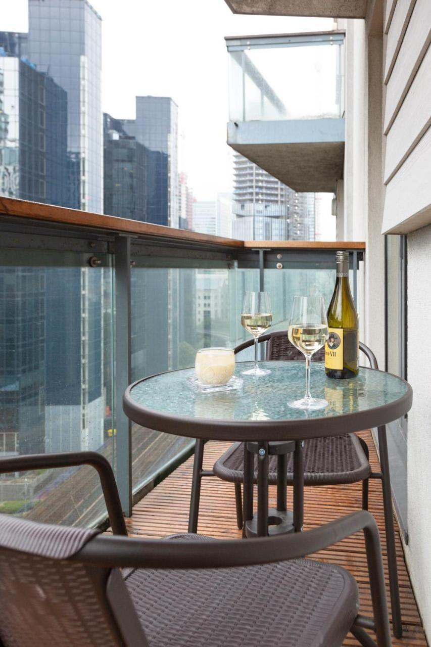 Royal Crossharbour Apartment Londra Esterno foto